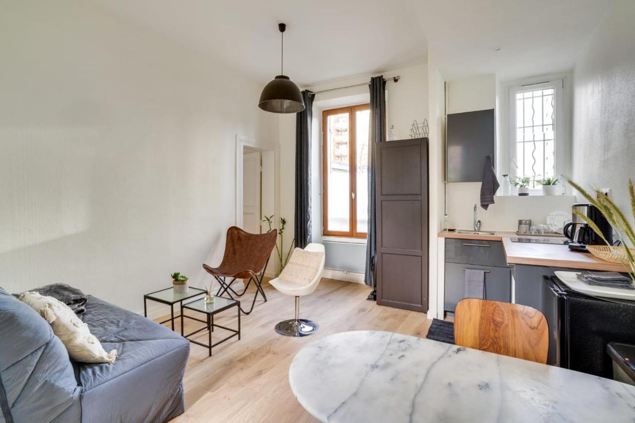 Appartement Charmant Entierement Equipe Іврі-сюр-Сен Екстер'єр фото